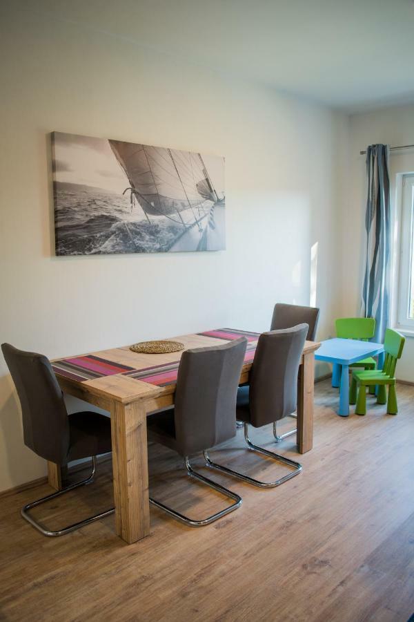 Apartman Laura, Frymburk Exterior photo
